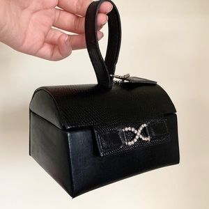Dulwich Jewelry box purse